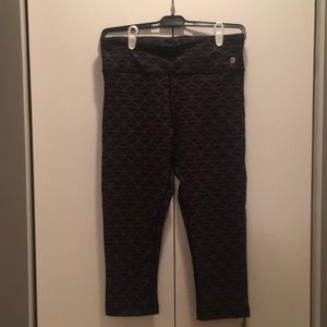 Vineyard Vines Performance Leggings